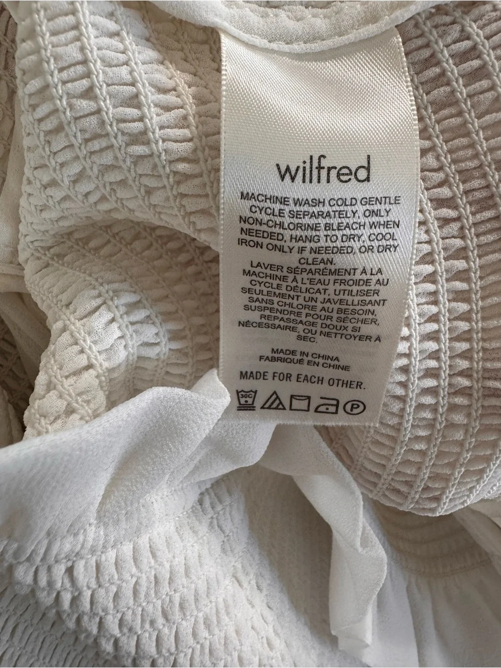 Aritzia Wilfred Tempest Blouse Top Ruffle Off White Smocked Puff Sheer Sleeves,M
